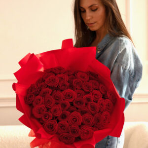 bouquet of red roses